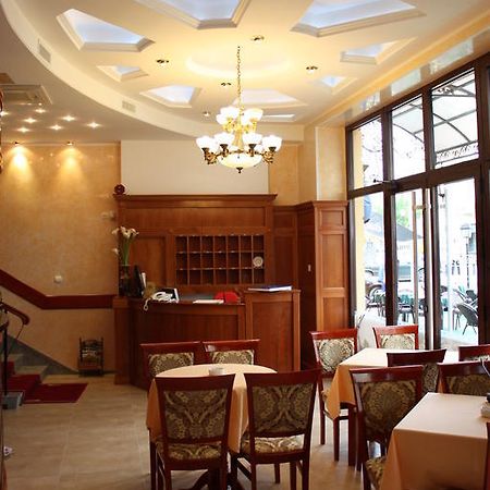 Garni Hotel Beograd Negotin Buitenkant foto