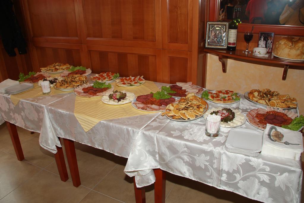 Garni Hotel Beograd Negotin Buitenkant foto